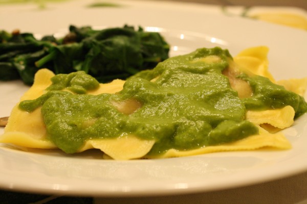 Light Cheesy Spinach Sauce